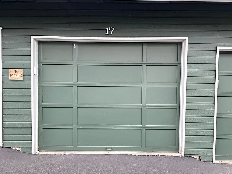 11990 SW Corby Dr #17 — Photo 27
