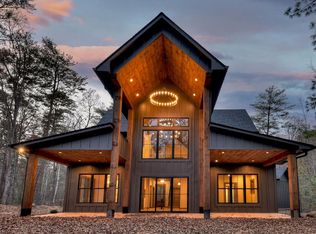 2101 Dry Branch Rd, Blue Ridge, GA 30513