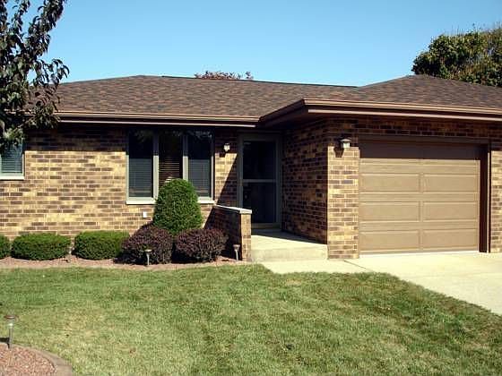 1st image of 2423 Lucerne Dr
