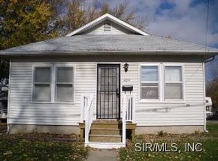 409 E Arch St, Jerseyville, IL 62052