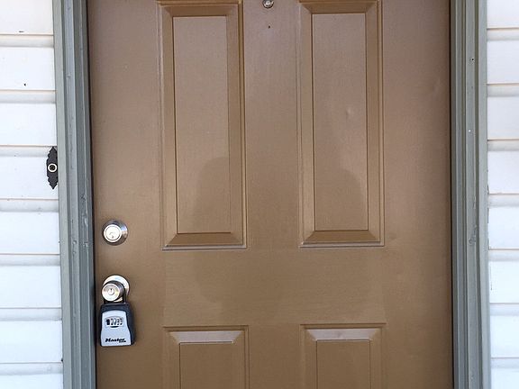 4th image of 4201 Bowling Green St