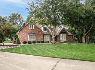 610 W Willow Ln, Ottawa, KS 66067