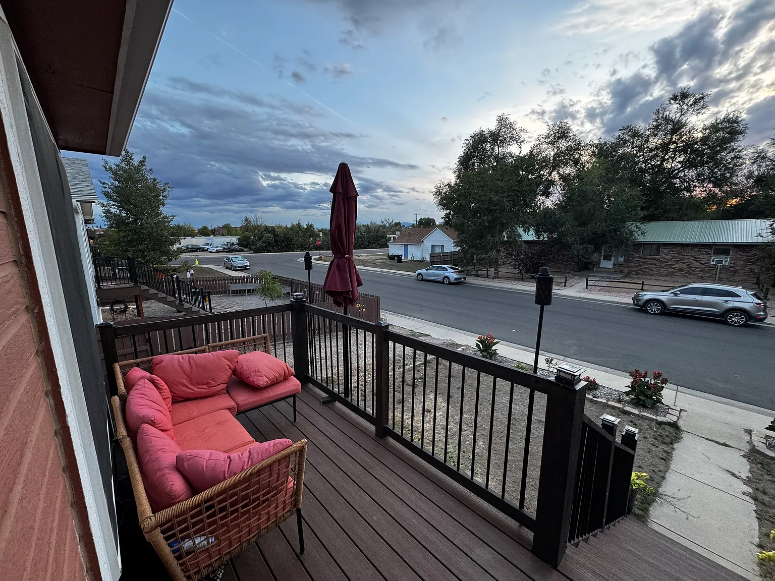 4 bed, 2322 sqft, $3,699 — Photo 3