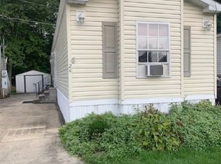 27216 Cook Rd TRAILER 24, Olmsted Twp, OH 44138