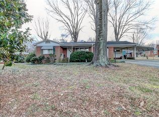 402 Spring St, Cherryville, NC 28021