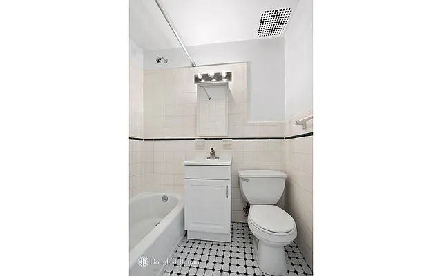 Rented by Douglas Elliman | media 17