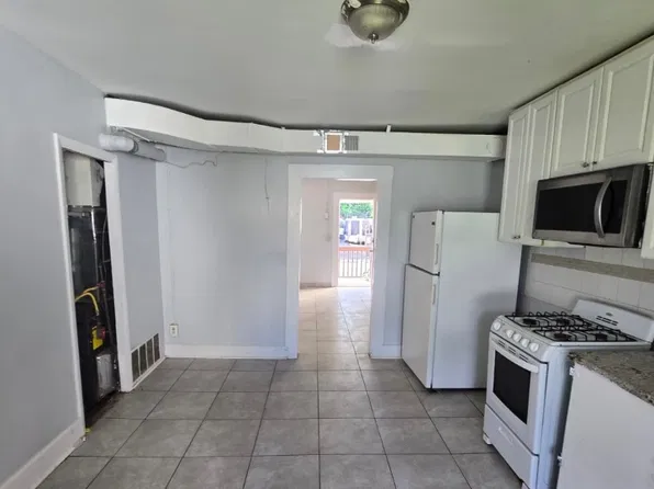 211 W 3rd St #A1, Plainfield, NJ 07060