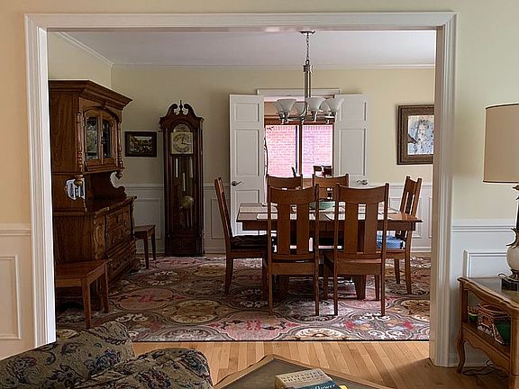 LR,DR and Kitchen lrg space