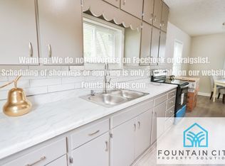 1114 S 4th St, Platte City, MO 64079