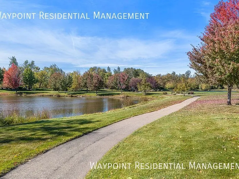 1415 E Lone Creek Dr — Photo 54