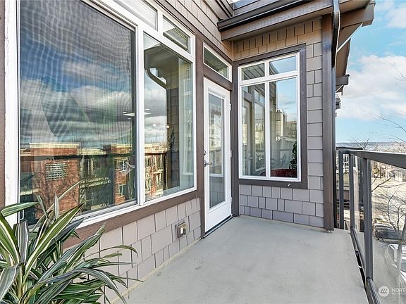 3rd image of 505 5th Ave S Unit 312