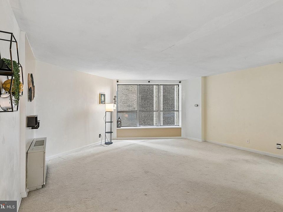 1st image of 226 W Rittenhouse Sq APT 1702