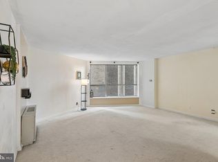 226 W Rittenhouse Sq APT 1702, Philadelphia, PA 19103