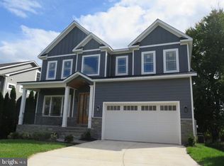 7519 Lisle Ave, Falls Church, VA 22043