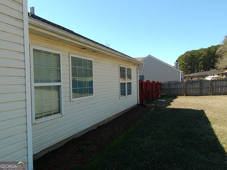 907 Downing Dr — Photo 19