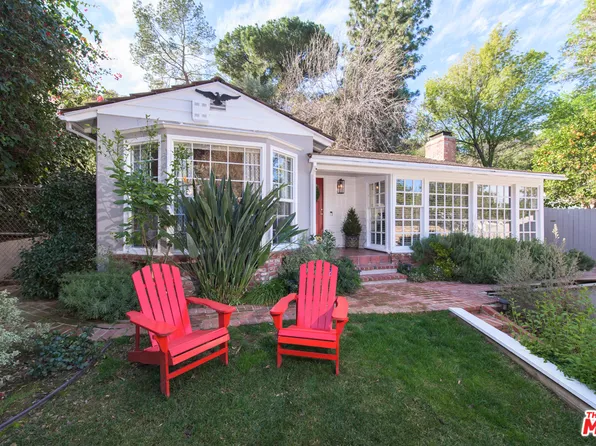 4121 Woodcliff Rd, Sherman Oaks, CA 91403