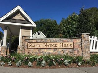 13 Morgan Dr UNIT 206, Natick, MA 01760