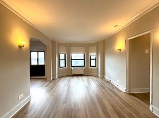 1033 W Loyola Ave #607, Chicago, IL 60626