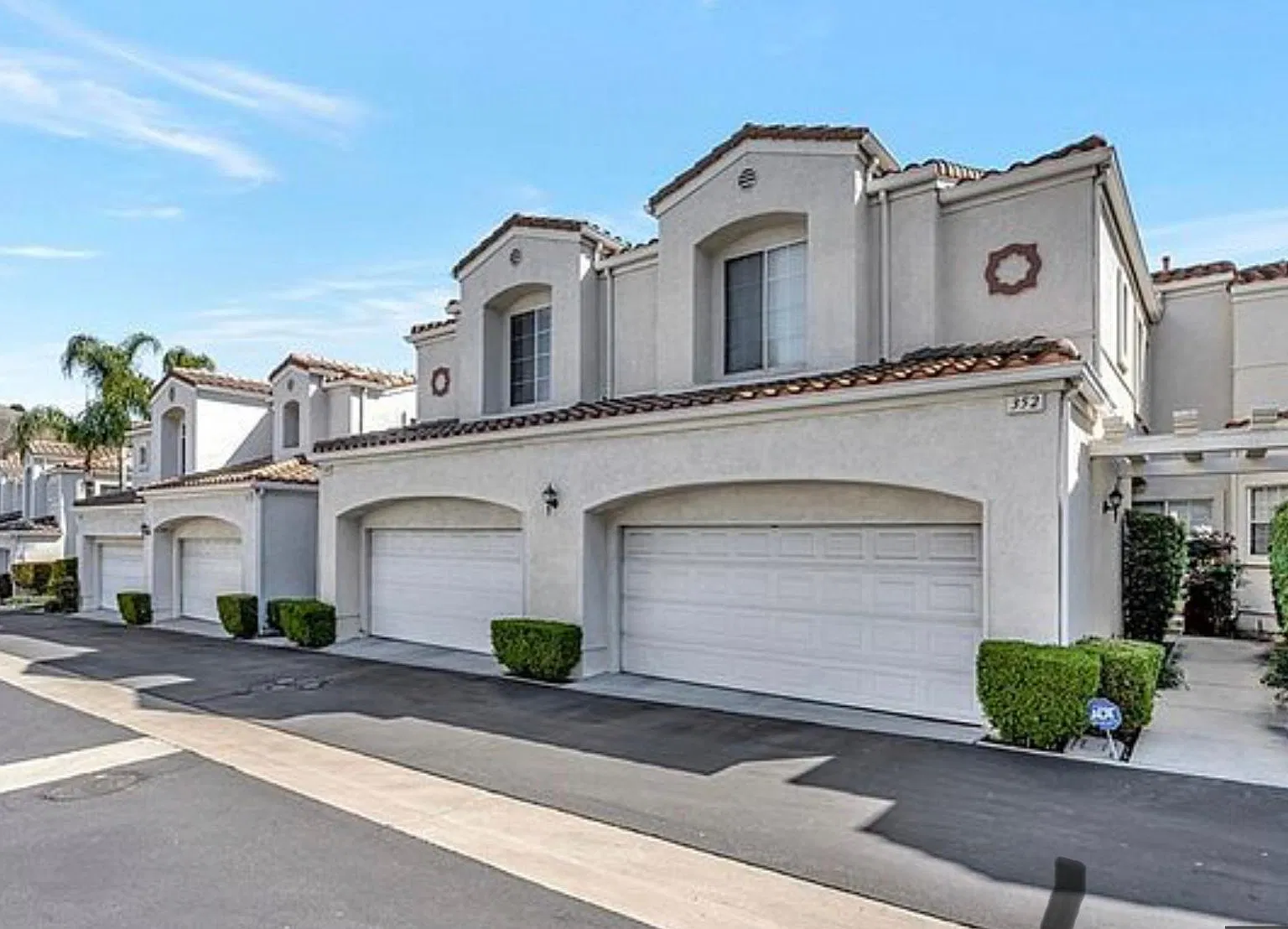 352 Carrione Ct — Photo 1