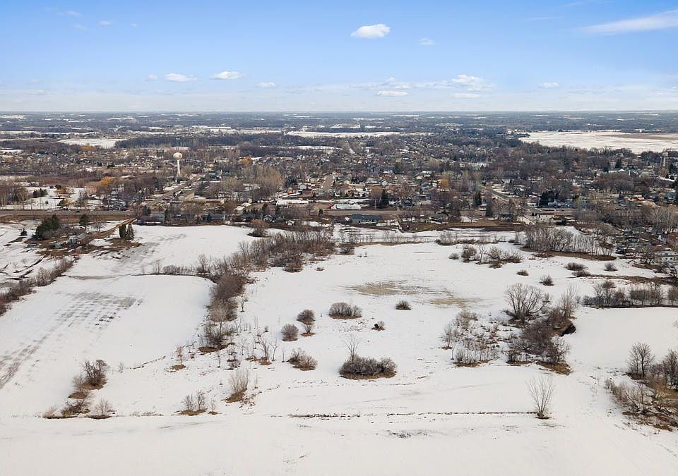 1st image of 520X Nelson Blvd