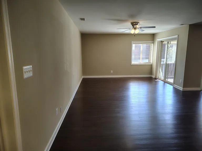 Residences at Pomona Park — Photo 79