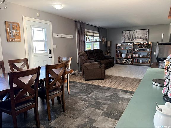 4th image of 481 Willow BAY