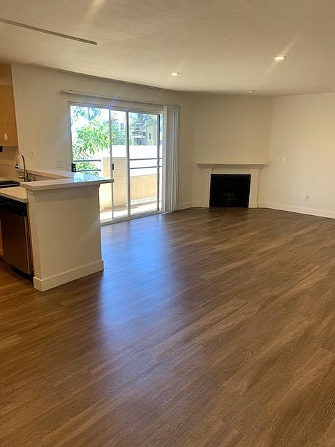 1st image of 1826 Butler Ave APT 101