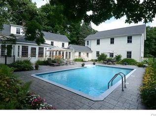 261 Wilton Rd E, Ridgefield, CT 06877