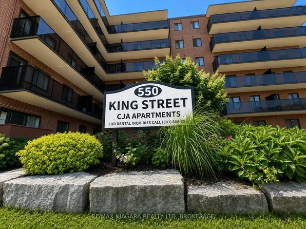 550 King St, Midland, ON