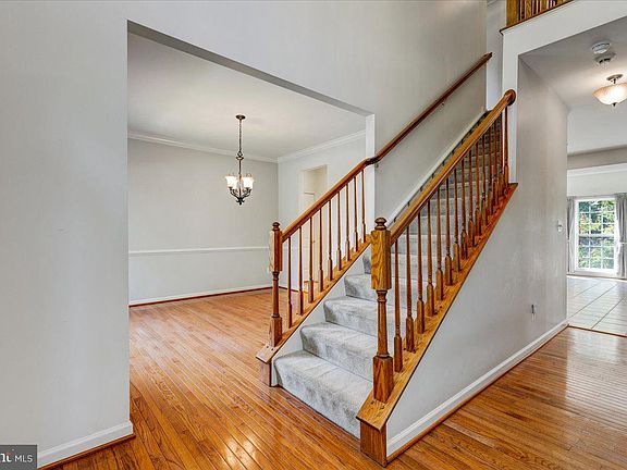 4th image of 10507 Wharfdale Pl