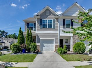 4694 Beacon Ridge Ln, Flowery Branch, GA 30542