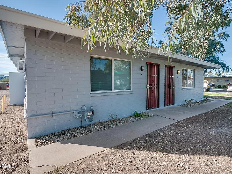 1008 S Mariana St #3