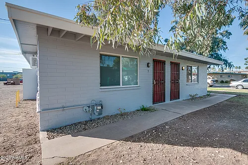 1008 S Mariana St #3 Photo 1