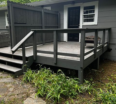 5th image of 608 Spring St #A