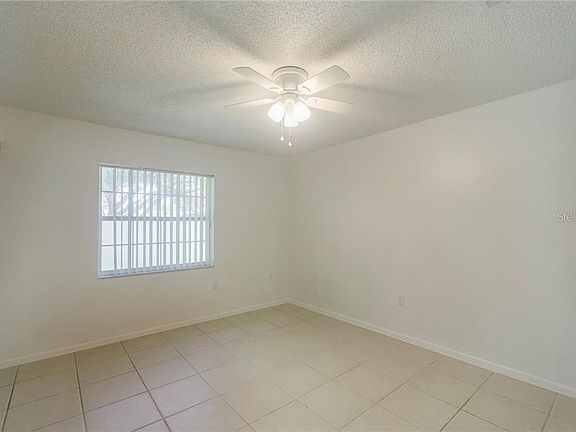 4th image of 4215 E Bay Dr #902