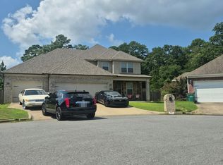 46 Forest Valley Ln, Little Rock, AR 72223