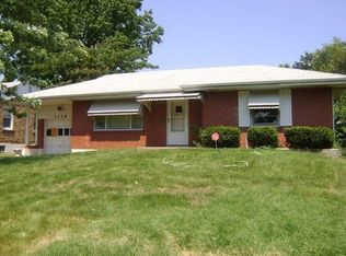 1119 Dunford Dr, Saint Louis, MO 63137