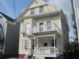 27 Penn St #2, Providence, RI 02909