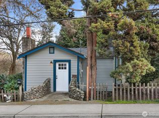 5302 S 137th St, Seattle, WA 98168