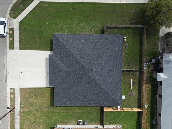 4th image of 1034 Helen Dr #B & A