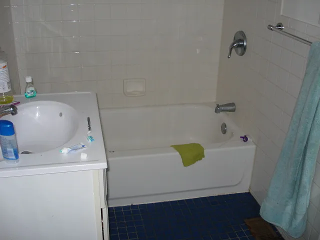 753-1-bathroom-side-2