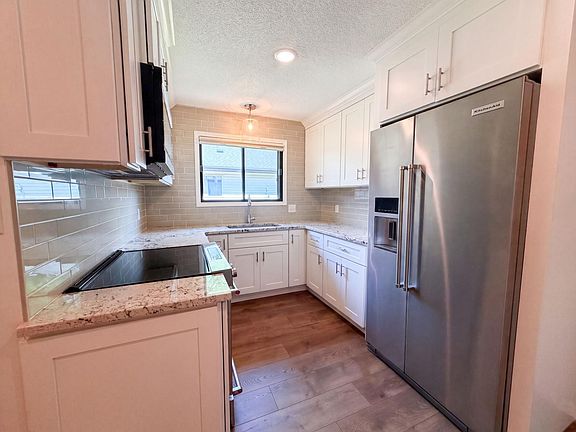 2nd image of 13397 Hughes Ct