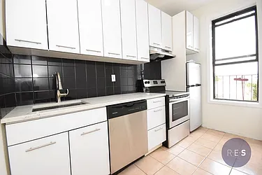 Rented by RES New York