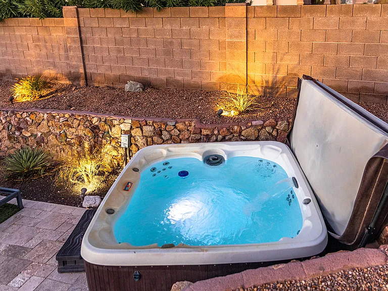 3420 Sheik Dr — Photo 5