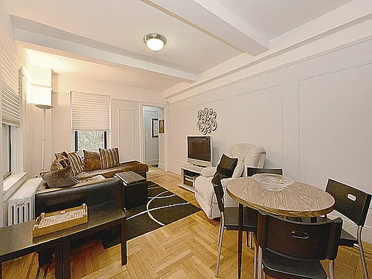 Sold by Cooper & Cooper Real Estate | media 28