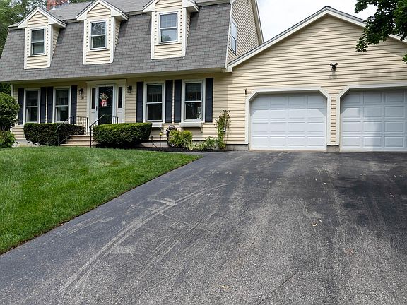2nd image of 30 Grace Drive