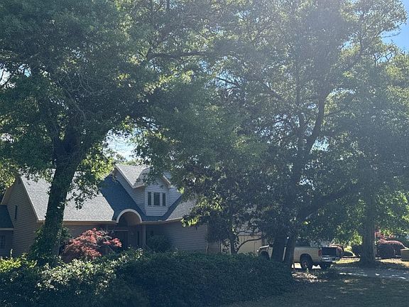 3rd image of 3310 Channelside Dr SW
