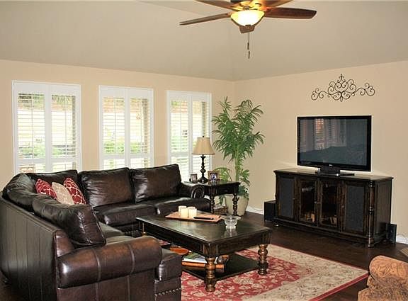 3rd image of 12504 Tierra Grande Trl