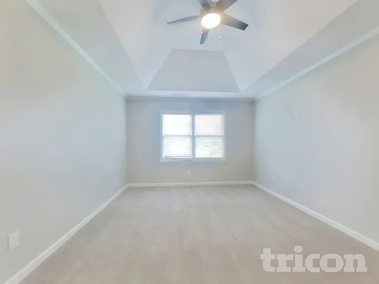 1010 Maidstone Ct — Photo 6