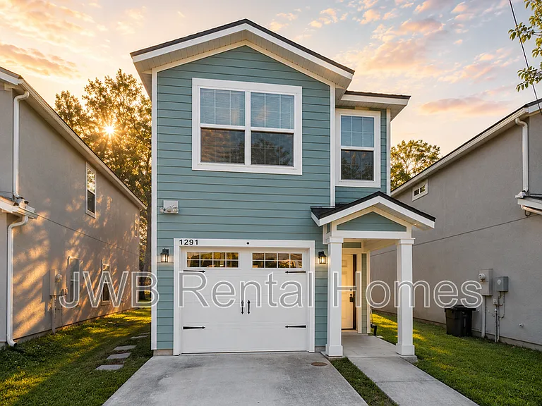 1291 Neva St — Photo 1